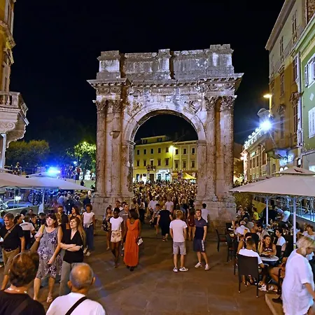 Lejlighed Lux D'or Pula